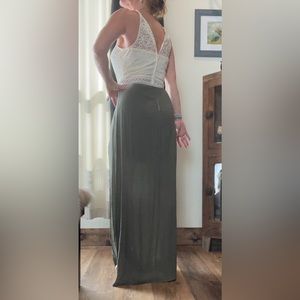 IZ maxi dress Olive with lace cutouts
